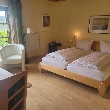 Weingut Raevenhof Konukevi *