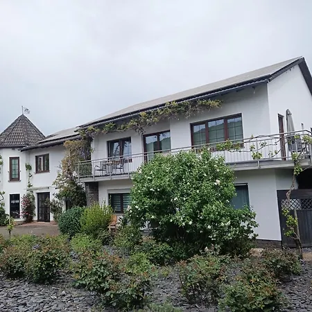 Weingut Raevenhof 4*